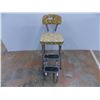 Image 1 : *Vintage kitchen step stool chair