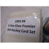 Image 4 : 1993-94 Premier hockey (264 card set) + 1991 Score Young Superstars 40 card set