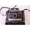 Image 2 : Vintage Polaroid Camera
