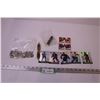 Image 1 : (7) Hockey Cards, Bag of Purse Parts +Misc