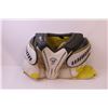 Image 12 : *Hockey Pads (L), (2) Helmets, (2) Pairs of Hockey Skates (7.5 and 4)