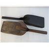 Image 3 : (2) Coal Shovels