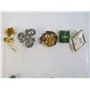 Image 3 : (9) Vintage Brooches