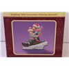 Image 2 : Sledding Table Decor (NIB)