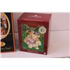 Image 2 : (3) Christmas Decorations (NIB)