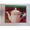 Image 3 : (2) Pc. Gravy Boat and (1) 42 oz. Teapot (NIB)