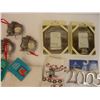 Image 2 : Assorted Christmas Decorations/Finger Towels/Socks/Frames