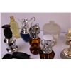 Image 7 : Lot of (20) Avon Collectibles