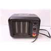 Image 8 : Space Heater + Black & Decker Coffee Maker (Both Power on)