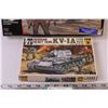 Image 3 : (2) Small Model Kits (NIB)
