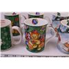 Image 4 : (8) Christmas Mugs (New Old Stock)
