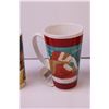 Image 5 : (4) Large Christmas Mugs (New Old Stock)