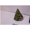 Image 9 : (10) Christmas Village Accessories (New Old Stock)