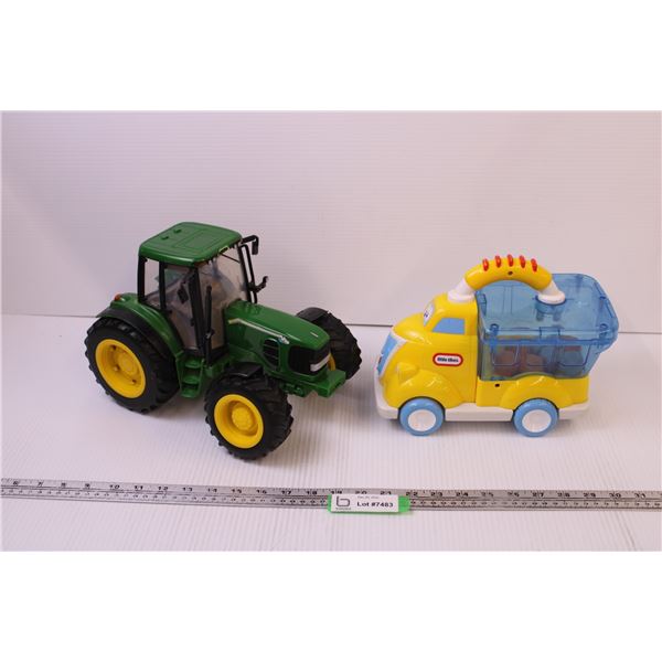 Toy John Deere Tractor + Little Tikes Toy