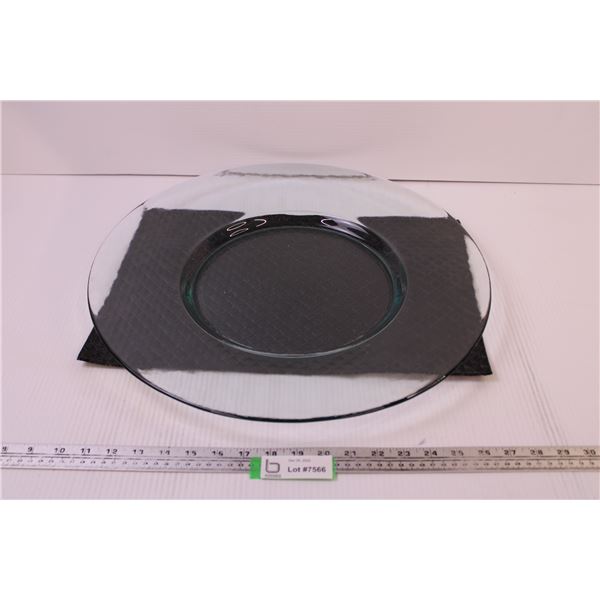 Large Serving Plate Placemat Bodnarus Auctioneering large-serving-plate-placemat-bodnarus-auctioneering