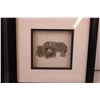 Image 8 : Set of 4 Placemats, (2) Vases, and (2) Framed Wall Art