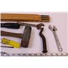 Image 3 : Wooden Box from a”S.E.” Shortwave Tuner, Collapsible Meter Stick + Assorted Tools