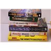 Image 3 : (14) Books