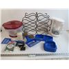 Image 1 : Coffee Pot - Wine Rack - Vegetable Spinner - Dog Accessories - Battery Charger
