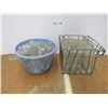 Image 1 : *Metal Crate Milk Bottles - Basket of Pop Bottles