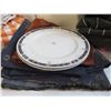 Image 2 : Purses - Material - Table Cloths - Memory Foam Cushion - (2) Plates