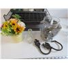 Image 2 : (24) Glasses - Office Paper Holders Organizers - Curtain Rod Supports - Crackle Coat - Mug - Flowers
