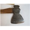 Image 2 : Hatchet - Hammer Handle - Punch?