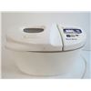 Image 2 : Bread Maker (powers up)