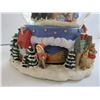 Image 3 : Christmas Snow Globe