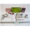 Image 1 : Assorted Christmas Decor Items