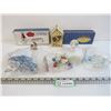 Image 1 : Assorted Christmas Decor Items