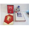 Image 3 : Christmas Cards - Statue - Decorations