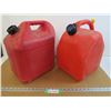 Image 1 : (2) 5 Gallon Gas Cans