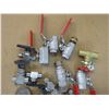 Image 3 : Can of Valves
