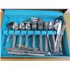 Image 2 : Wm. Rodgers & Son Cutlery Set