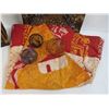 Image 2 : Round Table Cloth - Ornate Pieces