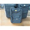 Image 2 : *Via Rail Suitcases - set of 3