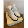 Image 1 : Women's Tradition "Victoria" White Winter Boots (Size 6M)