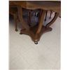 Image 7 : Vic Craft Inc. Dining Table with 2 Leaves and 6 Chairs