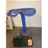 Image 1 : Fordson seat on base