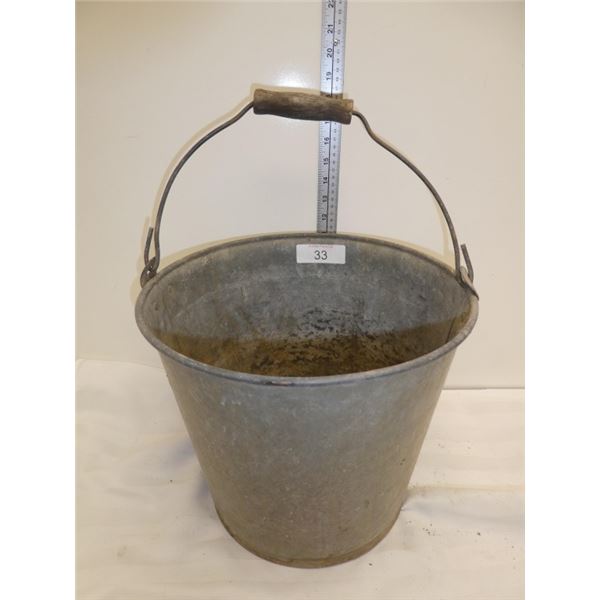 old galvanized bucket, good condition w/ handle