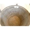 Image 2 : old galvanized bucket, good condition w/ handle