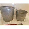Image 4 : 2 old galvanized buckets, GW metal