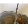 Image 3 : 2 old galvanized buckets