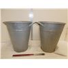 Image 4 : 2 old galvanized buckets w/ 2 metal handles