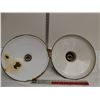 Image 2 : 2 enamel yard lights