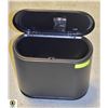 Image 1 : NEWLY ASSEMBLED SMALL BLACK TRASH CAN WITH A TOUCH