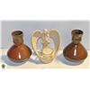 Image 1 : 2 POTTERY VESSEL CANDLE HOLDERS