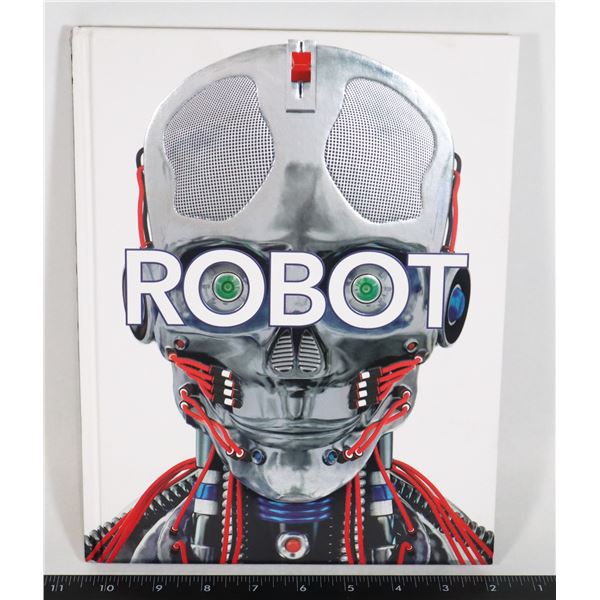 NEW ROBOT HARDCOVER BOOK. A BOOK ABOUT ROBOTS
