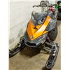 Image 2 : 2010 SKI DOO 800 CC SUMMIT SERIES